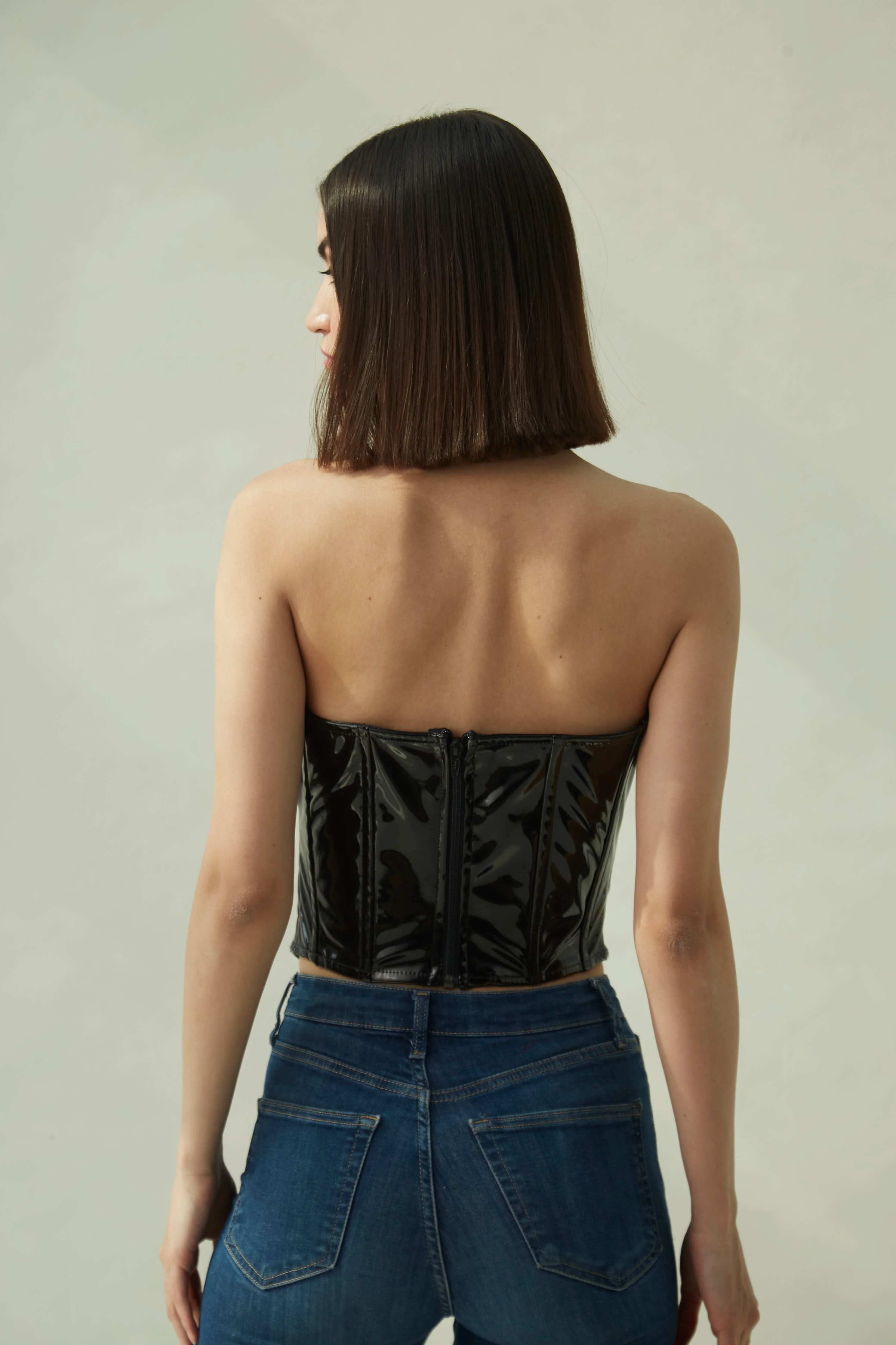 Carla - Black - Image 6